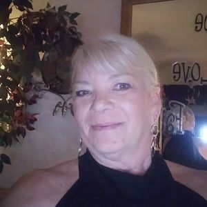 Meet your Posher, Nikki